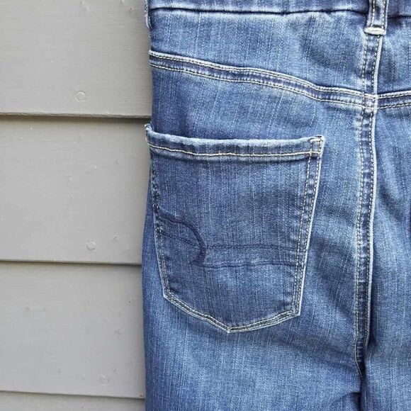 American Eagle Distressed Curvy Super Hi Rise Jeggings size 4 - Picture 7 of 12